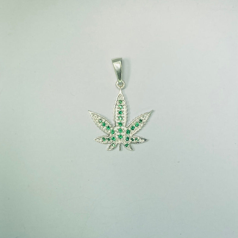 Dije Medalla De Planta Cannabis Zirconias Plata Solida 925