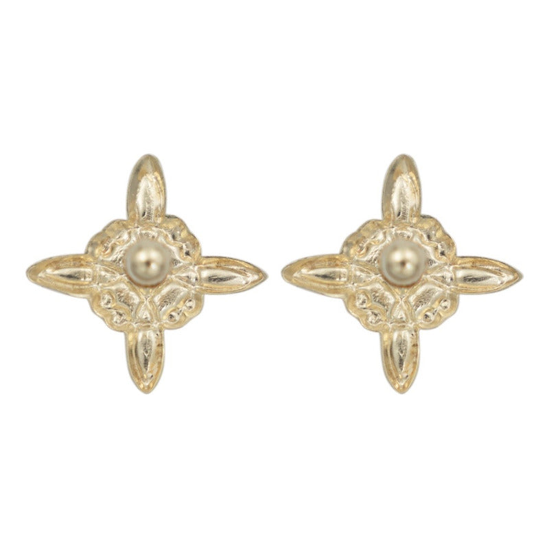 Arete Broquel Nudo De Bruja Arenado Diamantado Oro 10k