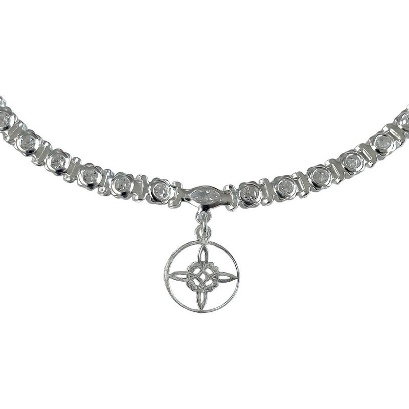 Pulsera Medalla Nudo De Bruja Con Zirconias En Plata Ley 925