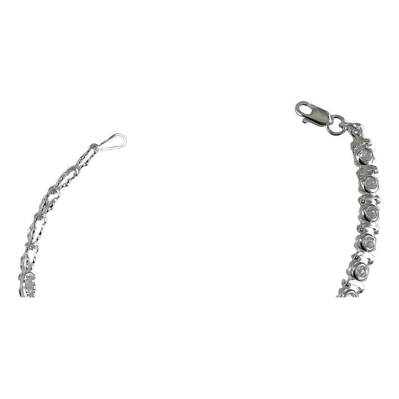 Pulsera Medalla Nudo De Bruja Con Zirconias En Plata Ley 925